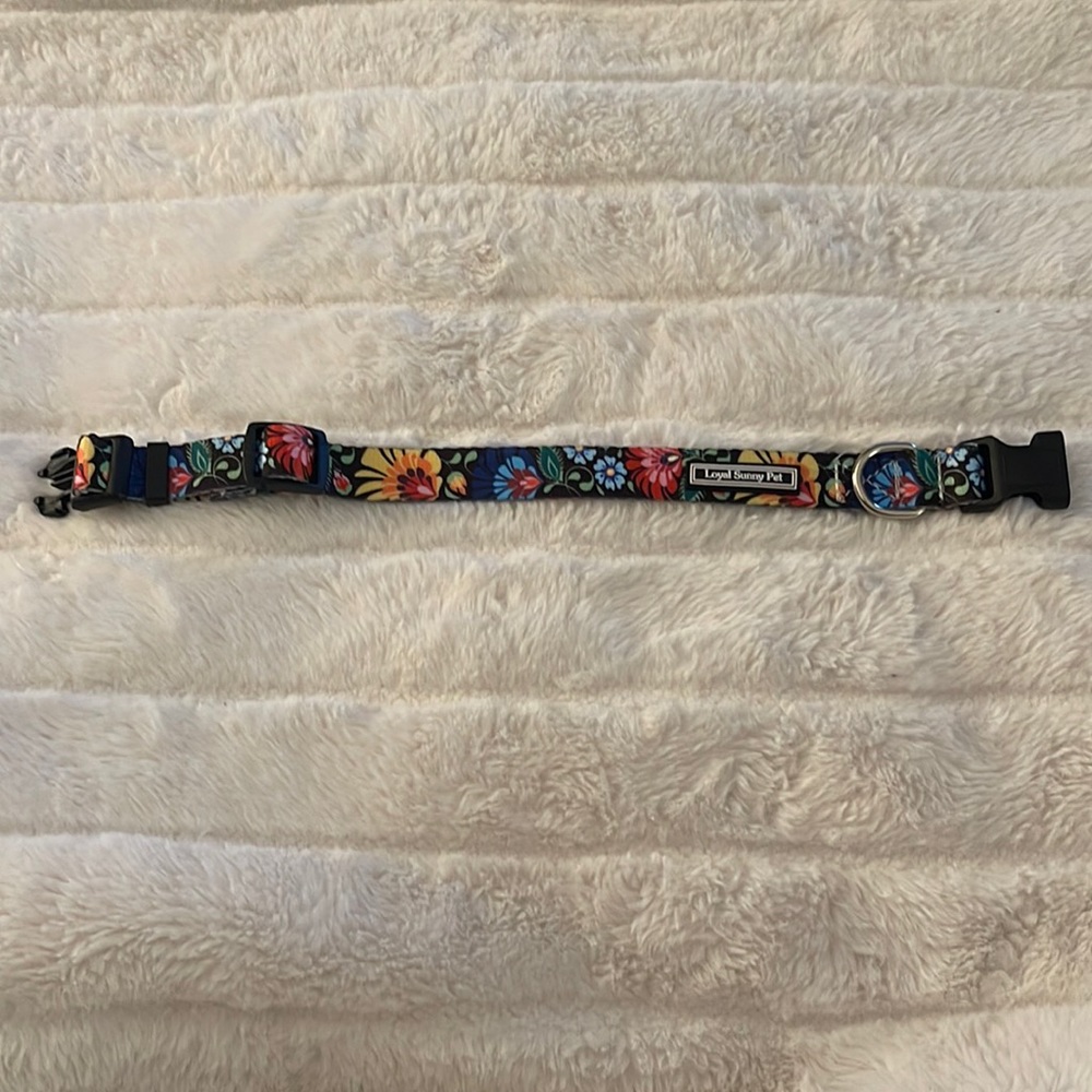 Brand new dog collar